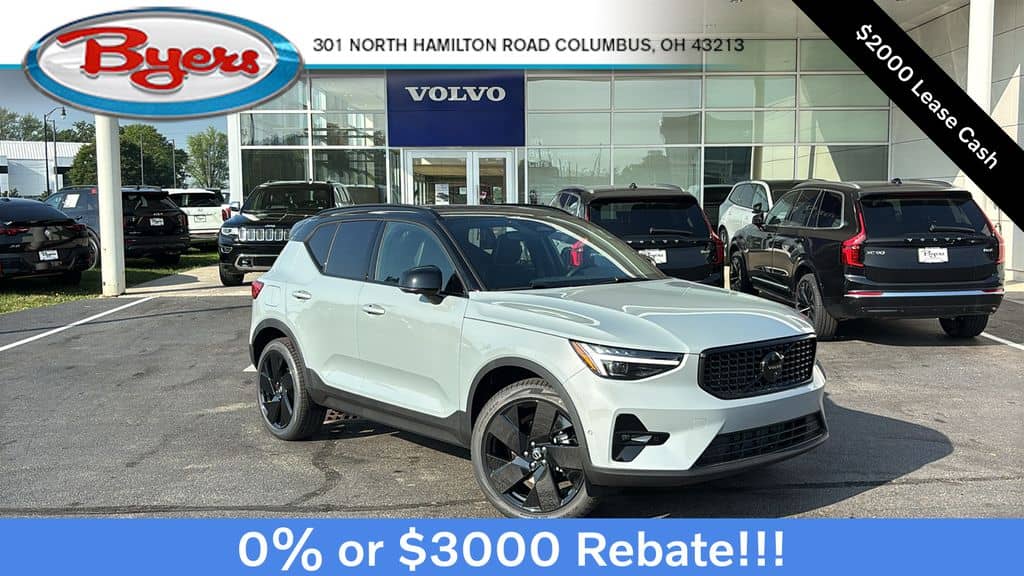 2026 Volvo XC40 - Image 1
