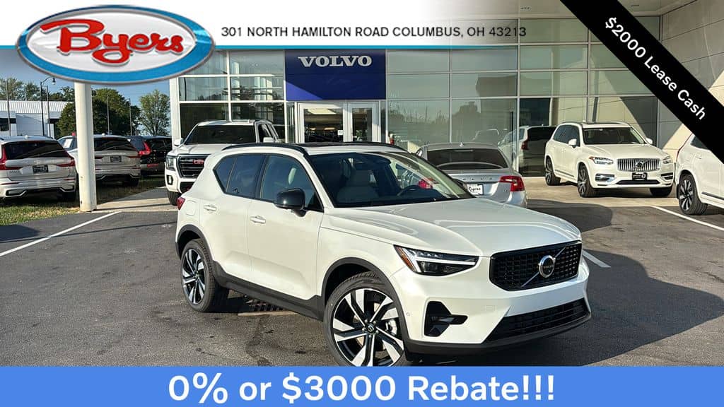 2026 Volvo XC40 - Image 1