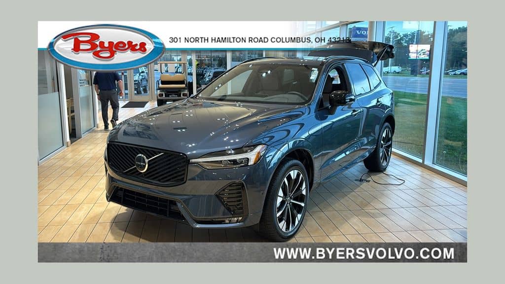 2027 Volvo XC60 - Image 1