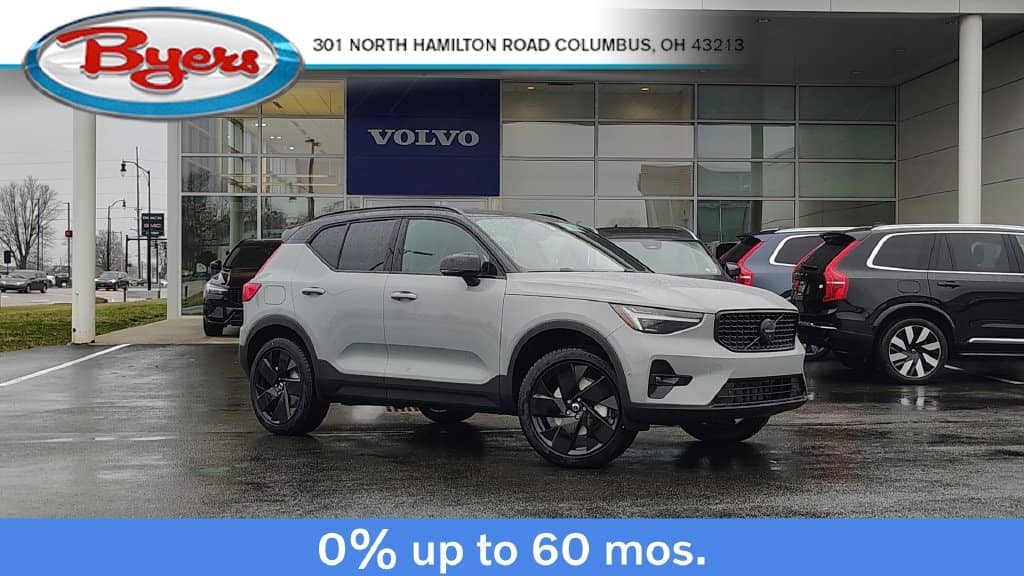 2026 Volvo XC40 - Image 1