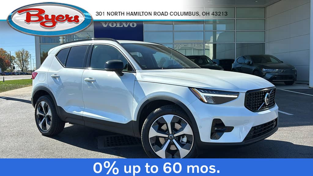 2026 Volvo XC40 - Image 1