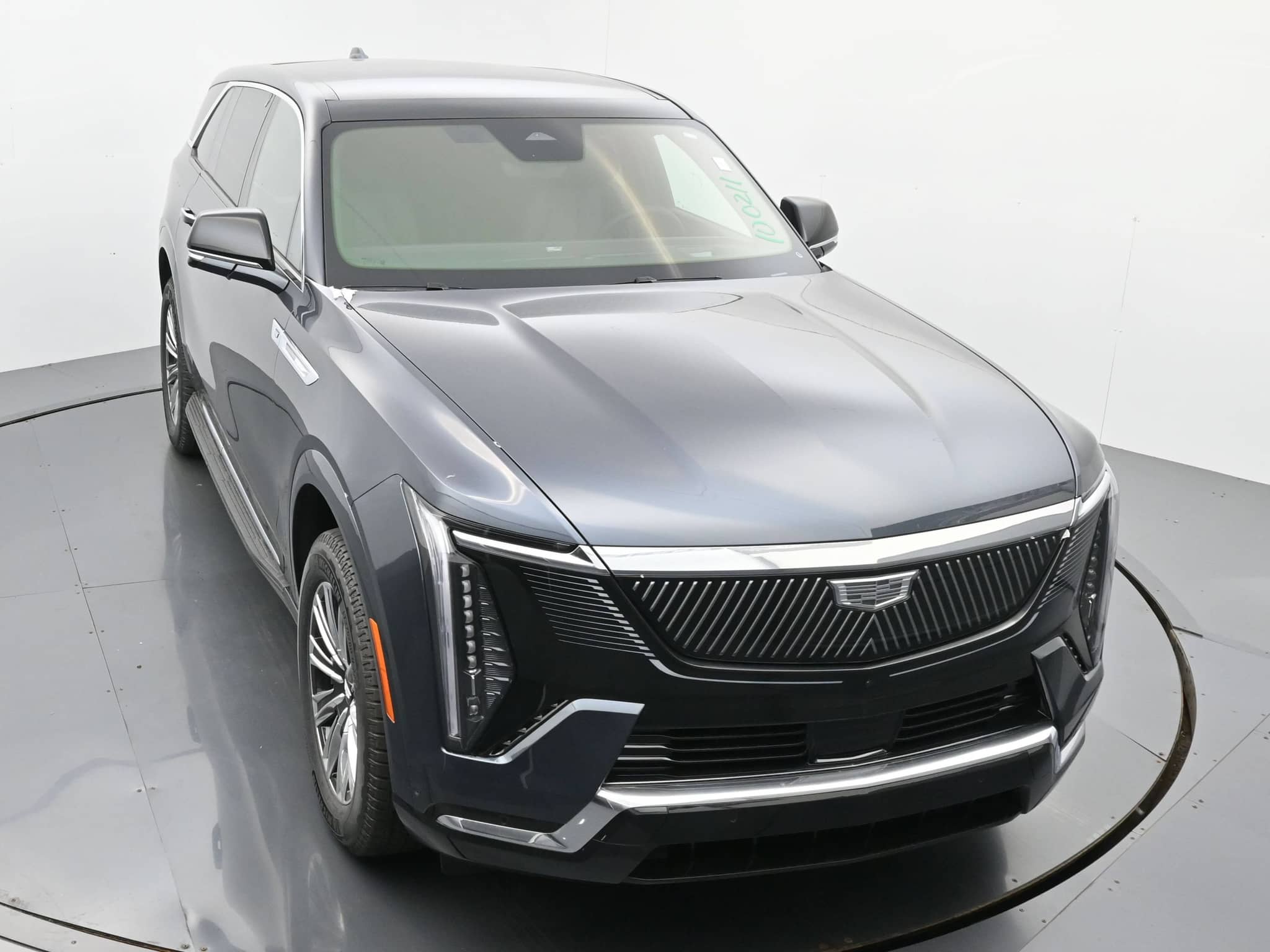 2026 Cadillac Escalade IQ - Image 30