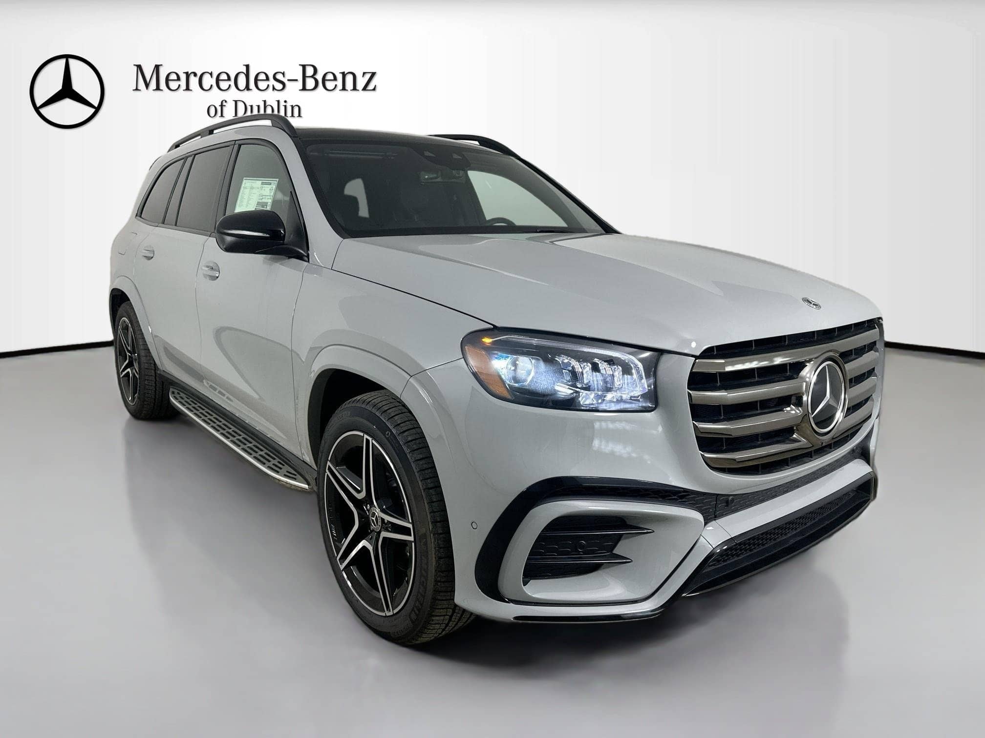2026 Mercedes-Benz GLS - Image 3