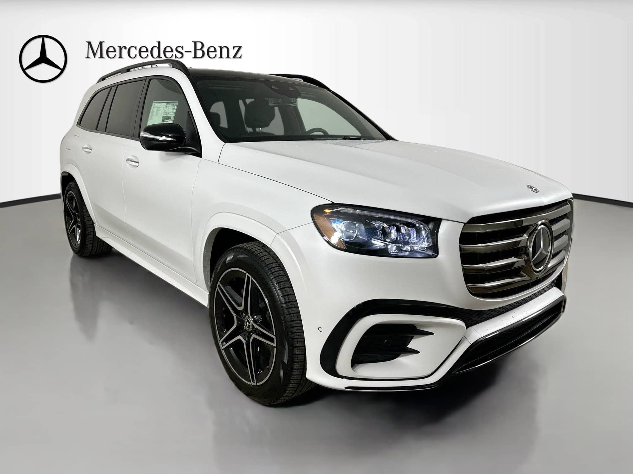 2026 Mercedes-Benz GLS - Image 3