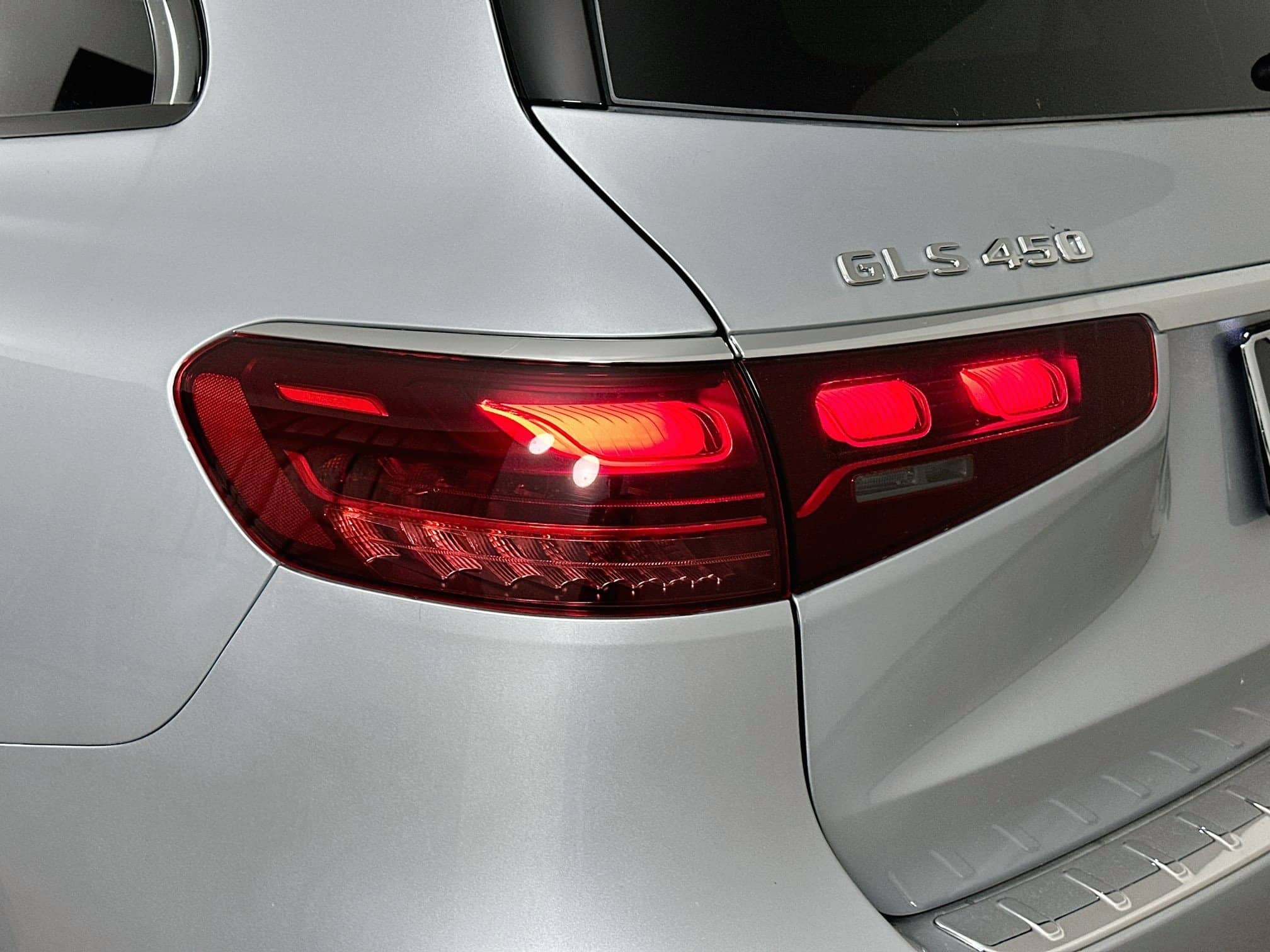 2026 Mercedes-Benz GLS - Image 42