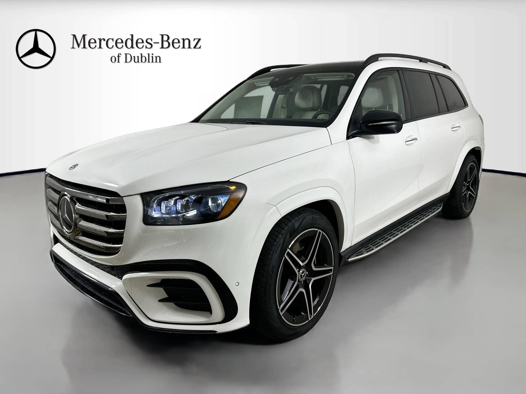 2026 Mercedes-Benz GLS - Image 1