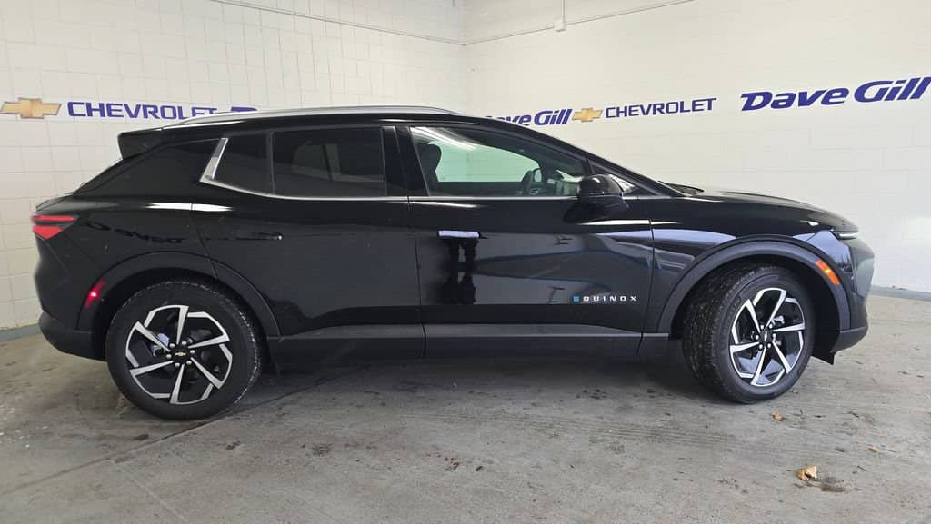 2026 Chevrolet Equinox EV - Image 3