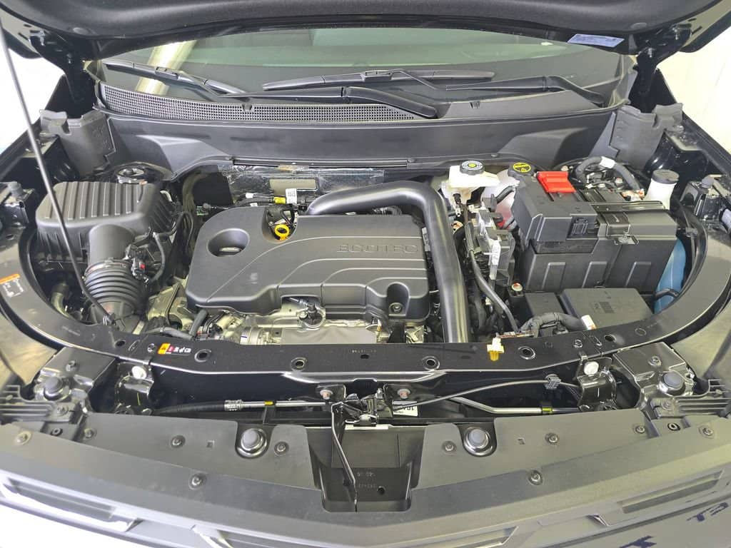 2027 Chevrolet Equinox - Image 31