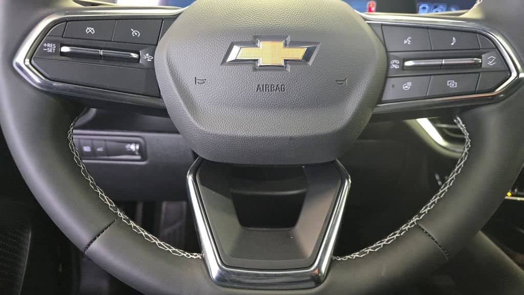 2026 Chevrolet Equinox EV - Image 2
