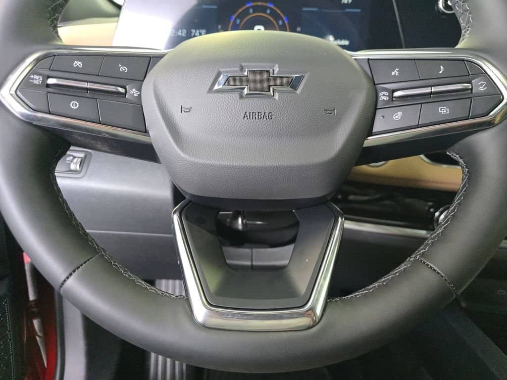 2026 Chevrolet Equinox - Image 2