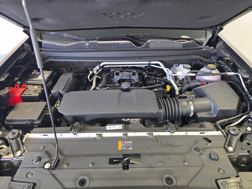 2026 Chevrolet Colorado - Image 32