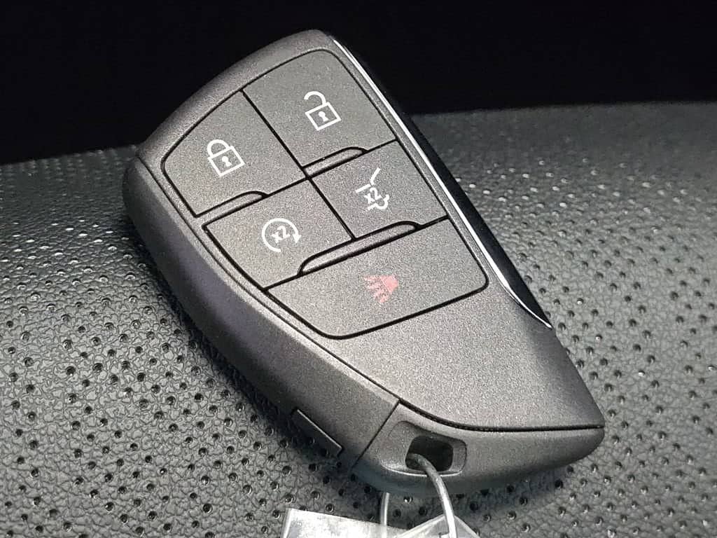 2027 Chevrolet Equinox - Image 30