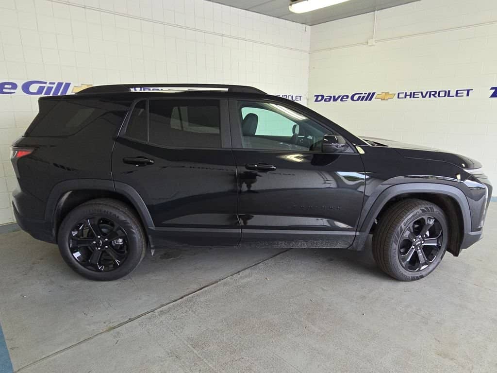 2027 Chevrolet Equinox - Image 3