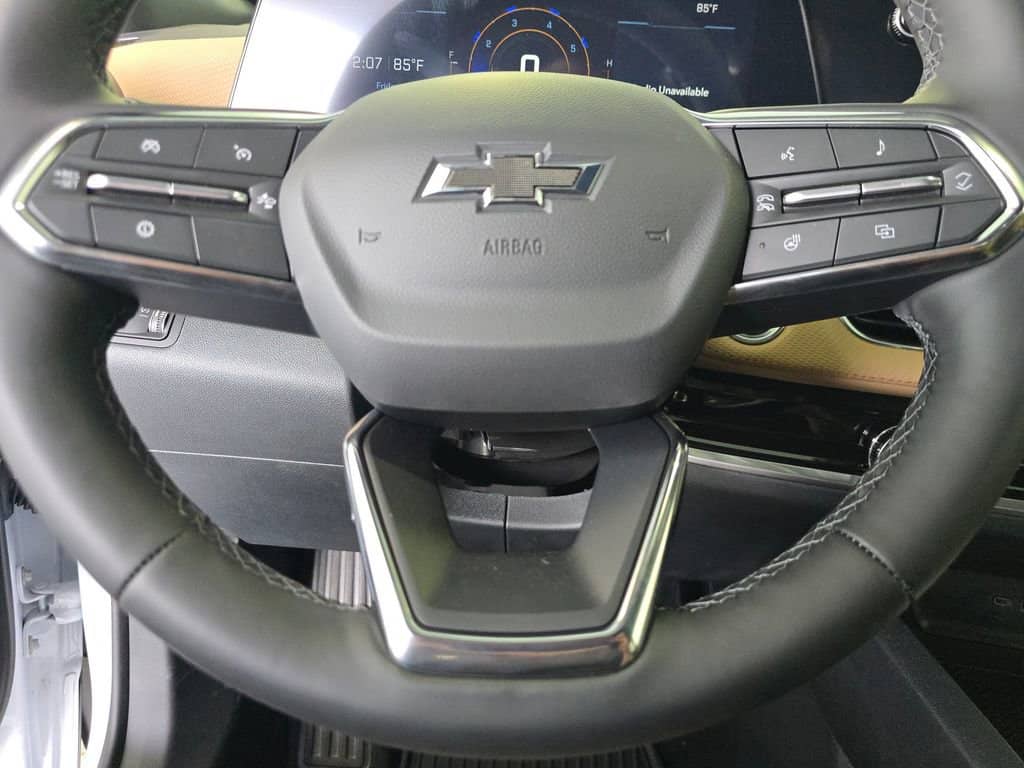 2026 Chevrolet Equinox - Image 2
