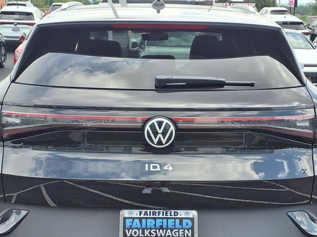 2025 Volkswagen ID.4 - Image 25