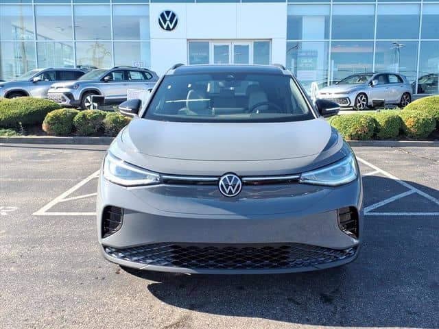 2025 Volkswagen ID.4 - Image 2