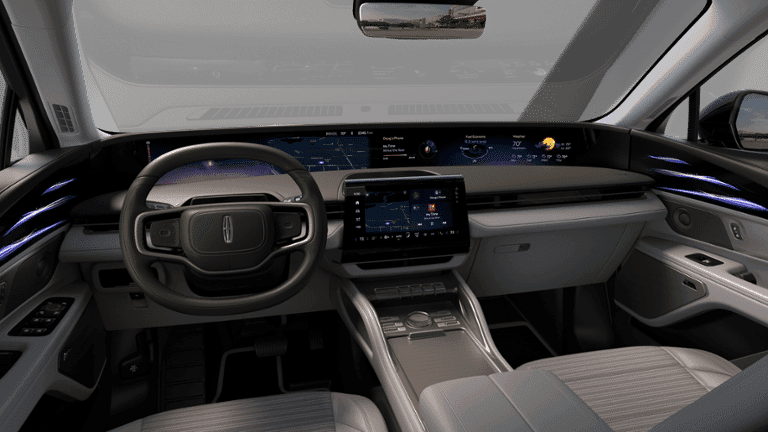 2026 Lincoln Nautilus - Image 7