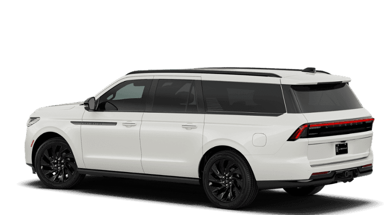 2026 Lincoln Navigator - Image 2