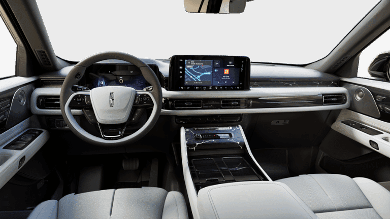 2026 Lincoln Aviator - Image 29