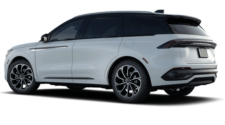 2026 Lincoln Nautilus - Image 2