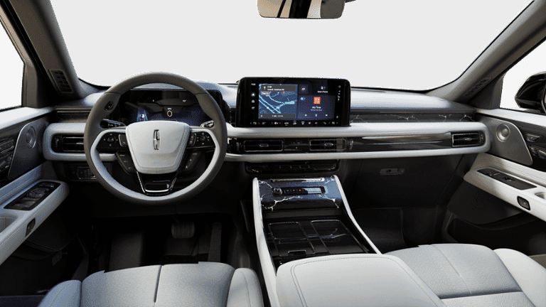 2026 Lincoln Aviator - Image 7