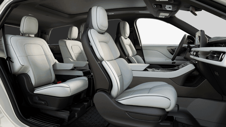 2026 Lincoln Aviator - Image 6