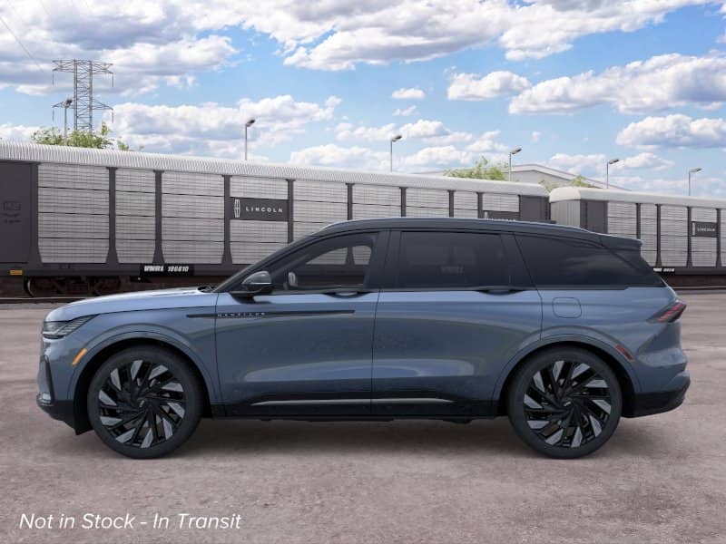 2026 Lincoln Nautilus - Image 3