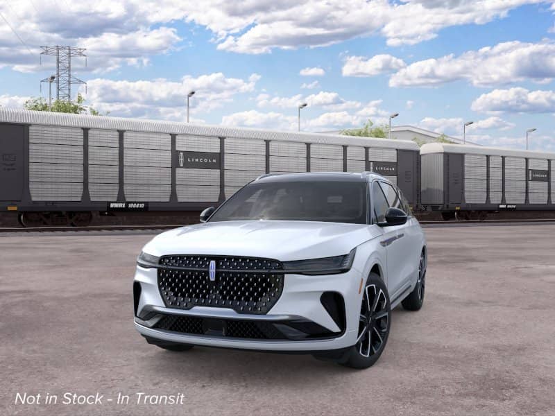 2026 Lincoln Nautilus - Image 2