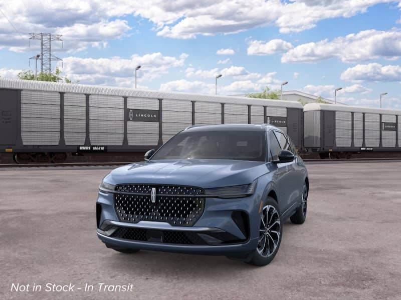 2026 Lincoln Nautilus - Image 2