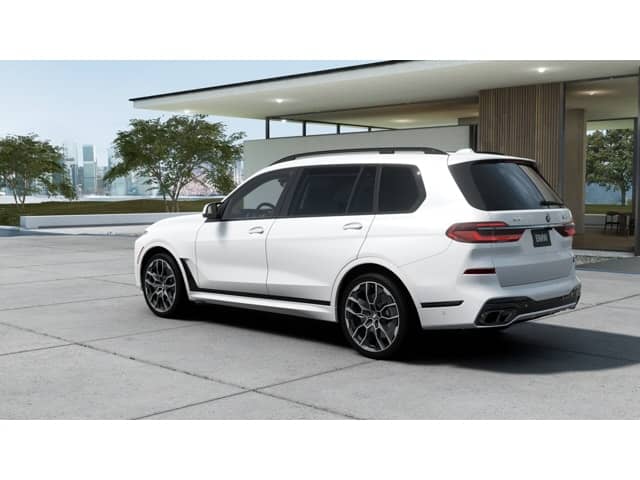 2027 BMW X7 - Image 2