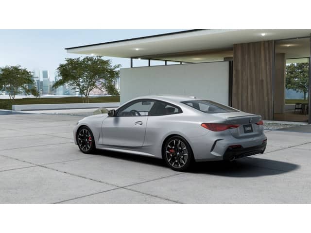 2027 BMW 4 Series - Image 2
