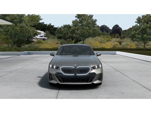 2027 BMW 5 Series - Image 3