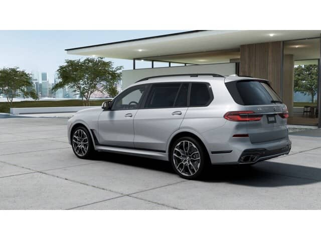 2027 BMW X7 - Image 2
