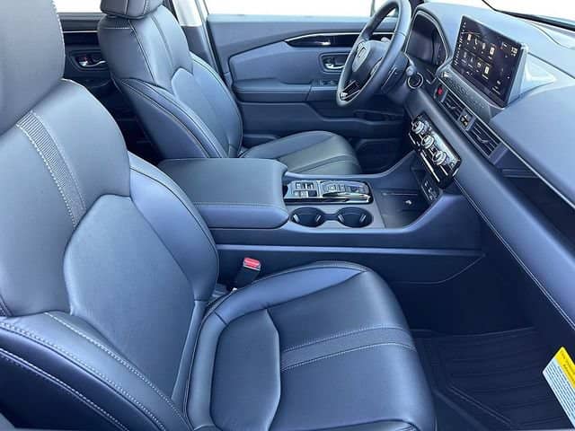 2026 Honda Passport - Image 28