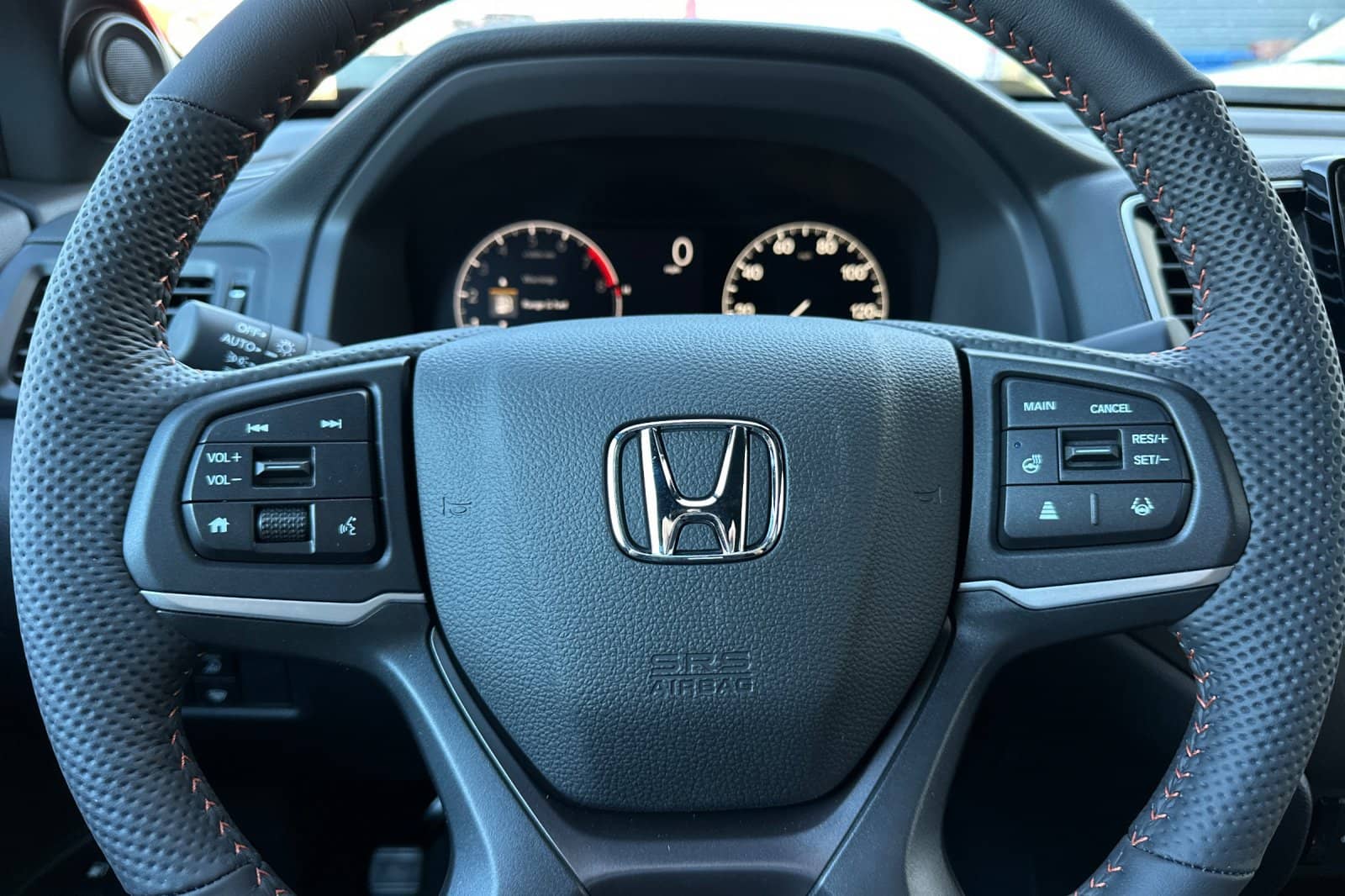 2026 Honda Ridgeline - Image 24