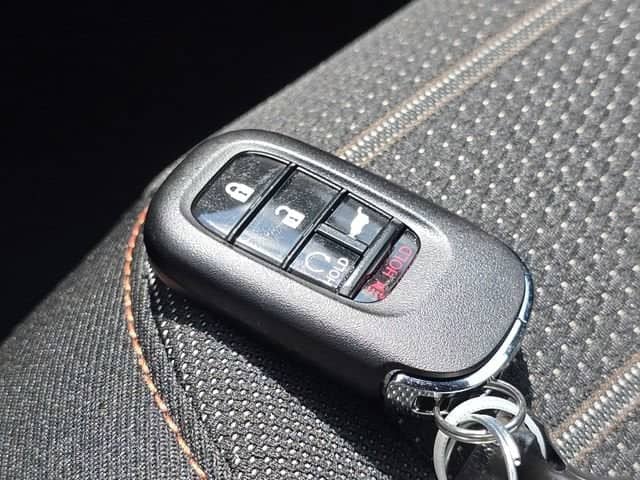 2026 Honda CR-V - Image 35