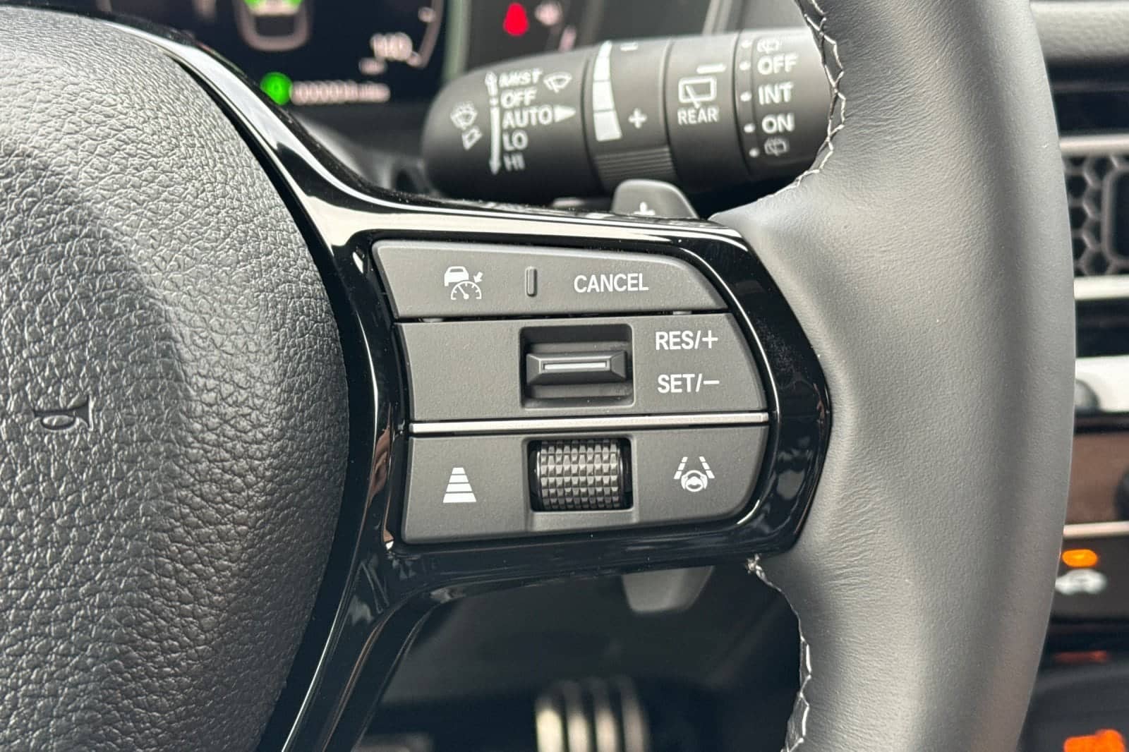2026 Honda Civic Hatchback - Image 25