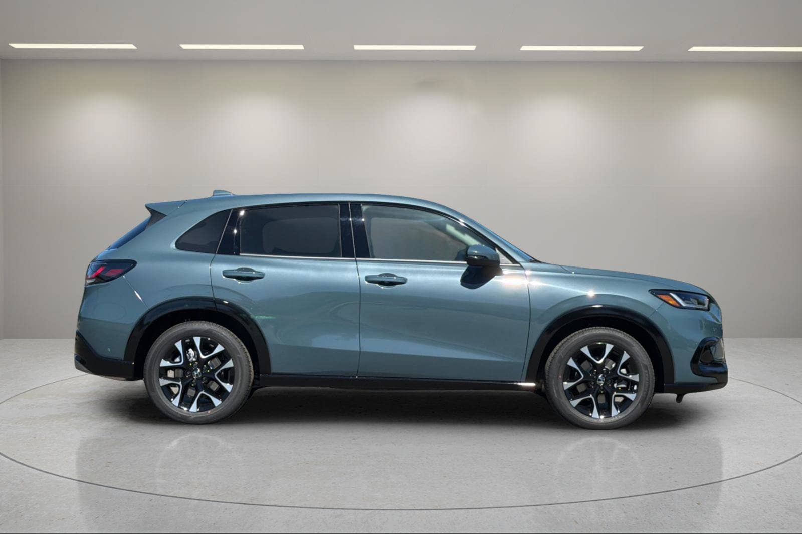 2027 Honda HR-V - Image 2