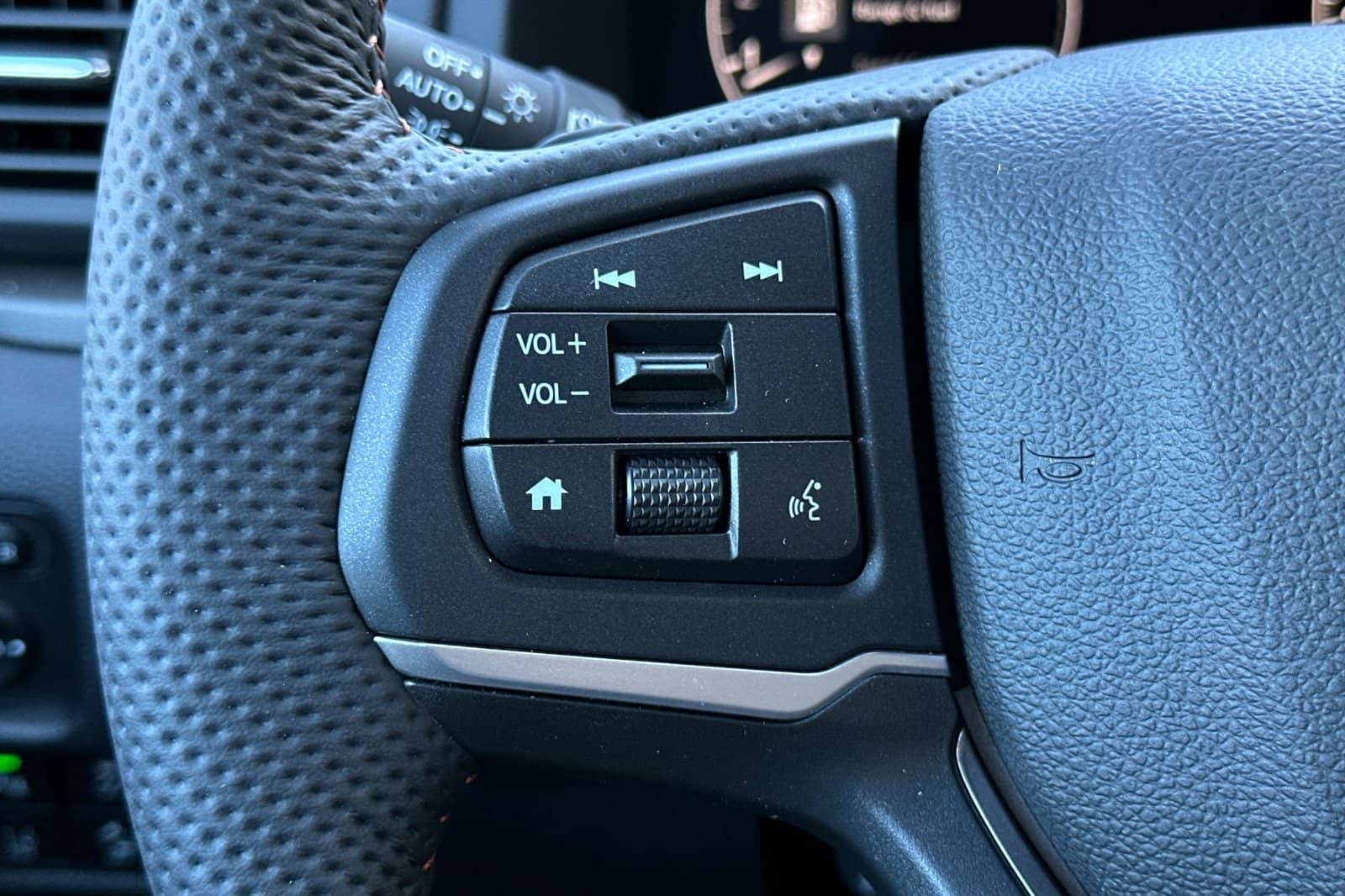 2026 Honda Ridgeline - Image 25