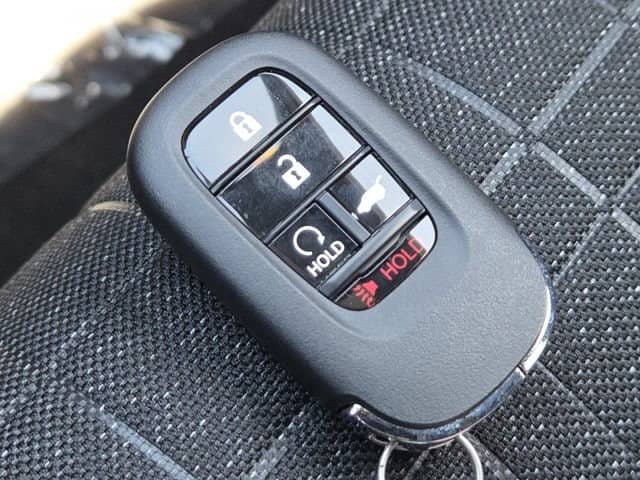 2027 Honda HR-V - Image 32