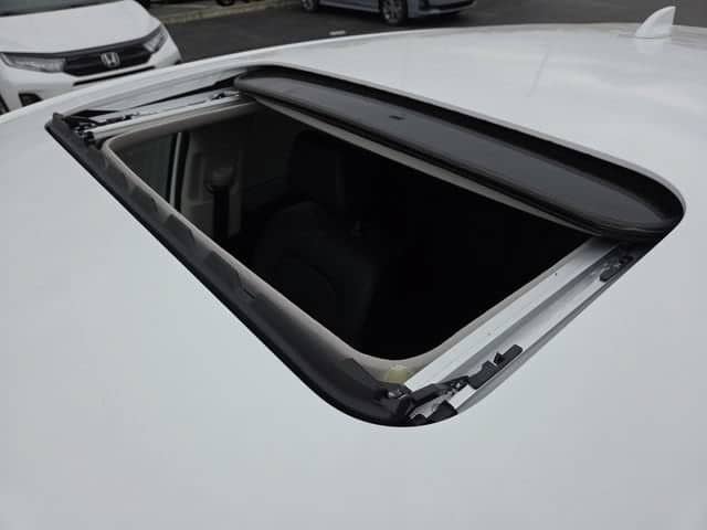 2027 Honda HR-V - Image 3