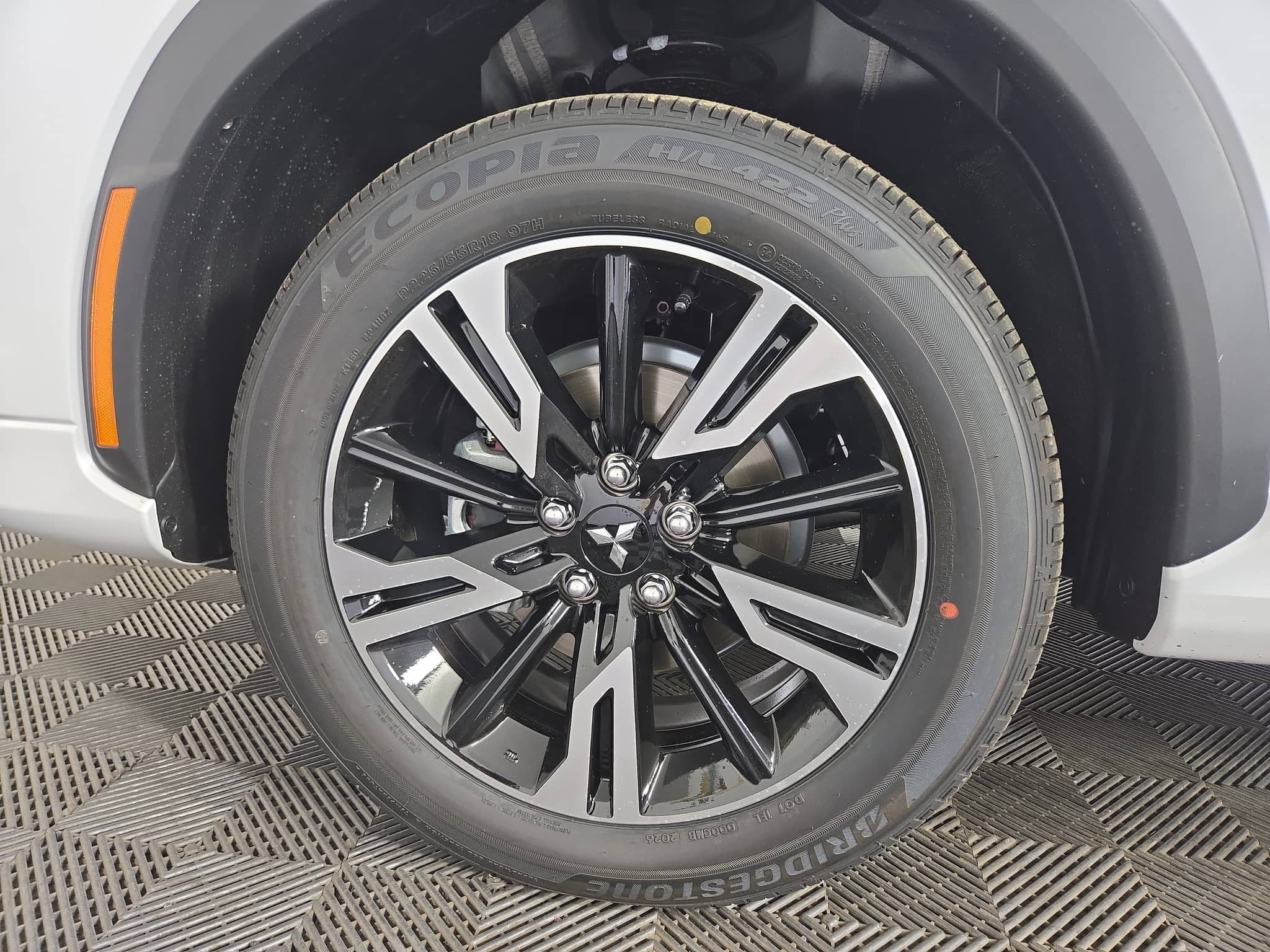 2026 Mitsubishi Eclipse Cross - Image 32