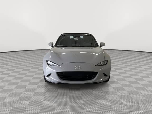 2026 Mazda MX-5 Miata - Image 3