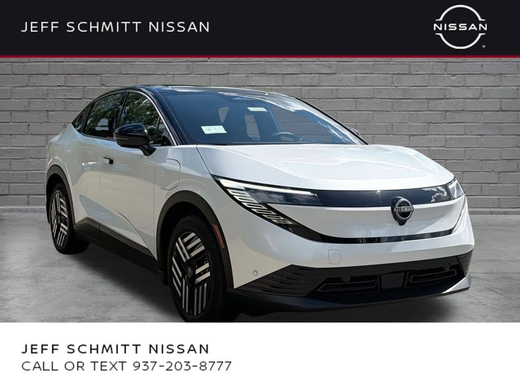 2026 Nissan LEAF - Image 1