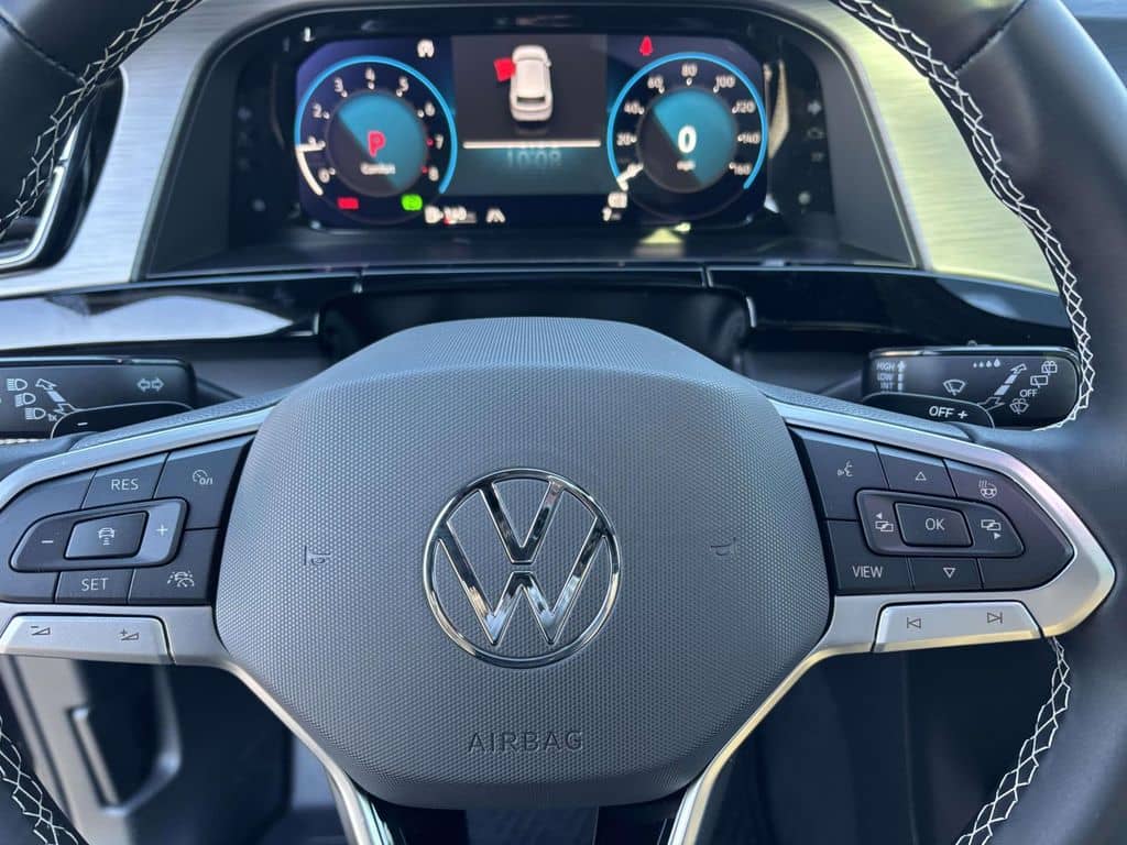 2026 Volkswagen Atlas Cross Sport - Image 16