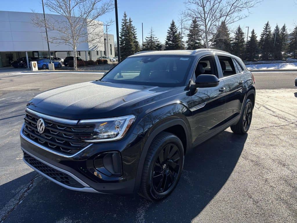 2026 Volkswagen Atlas Cross Sport - Image 3