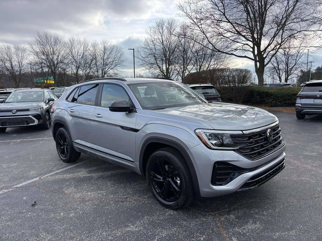 2026 Volkswagen Atlas Cross Sport - Image 1