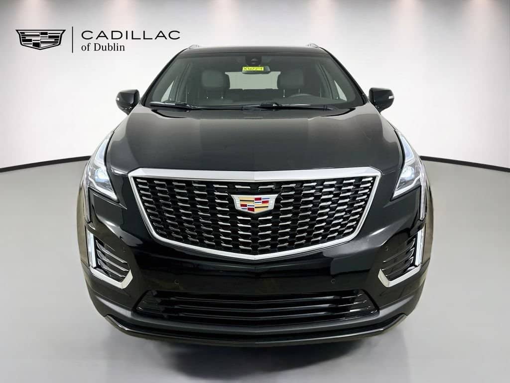 2026 Cadillac XT5 - Image 2