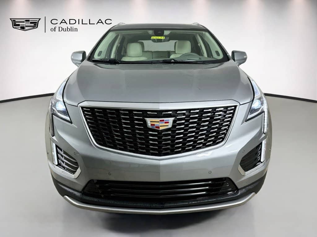 2026 Cadillac XT5 - Image 2