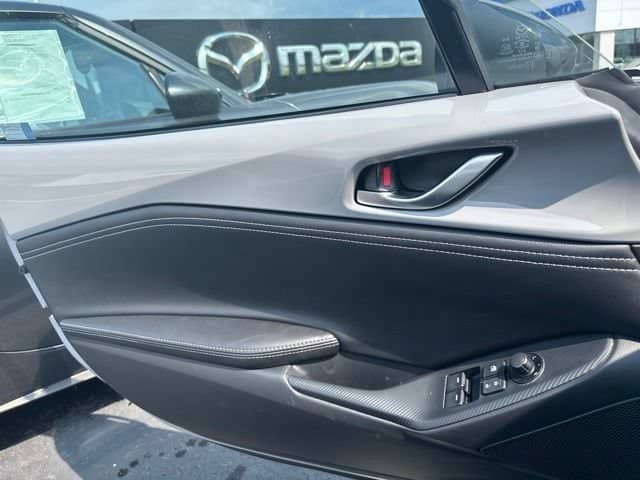 2026 Mazda MX-5 Miata - Image 27